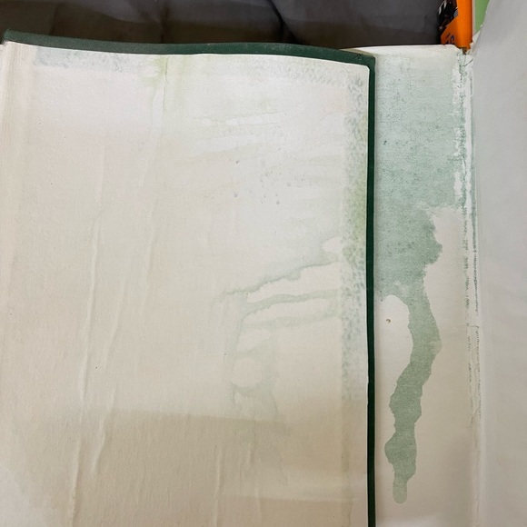 The Horse’s Health From A to Z An Equine Veterinary Dictionary 1978 - Picture 3 of 16